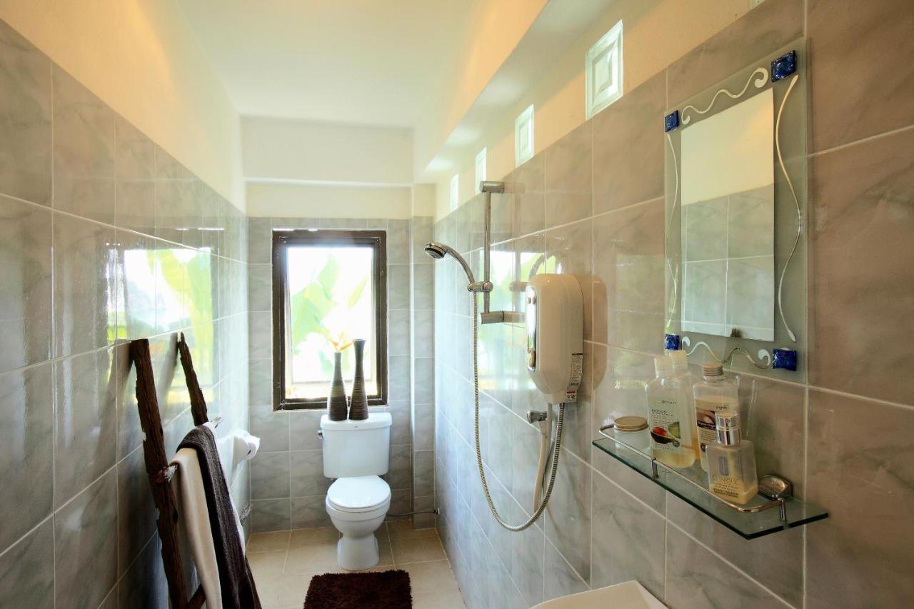 White Azure Villa Koh Phangan Than Sadet Beach Екстериор снимка