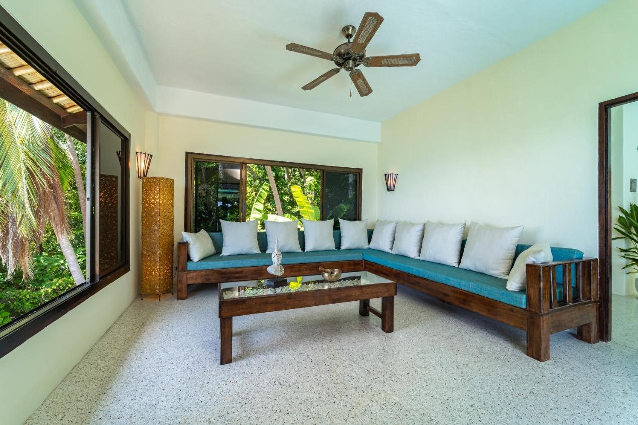 White Azure Villa Koh Phangan Than Sadet Beach Екстериор снимка