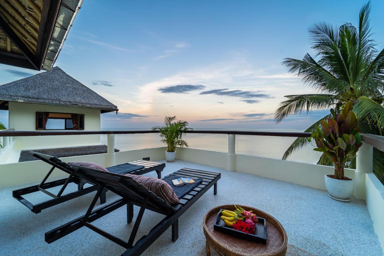 White Azure Villa Koh Phangan Than Sadet Beach Екстериор снимка